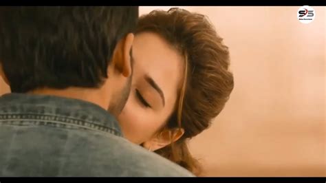 Actress Tamanna romantic hot sex scene in Tamil padam